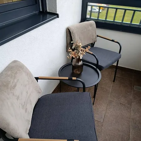 דירה Tom Lux, Stan Na Dan, Lukavica, Istocno Sarajevo *